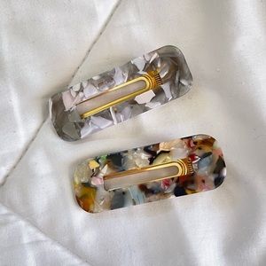 Hair clips